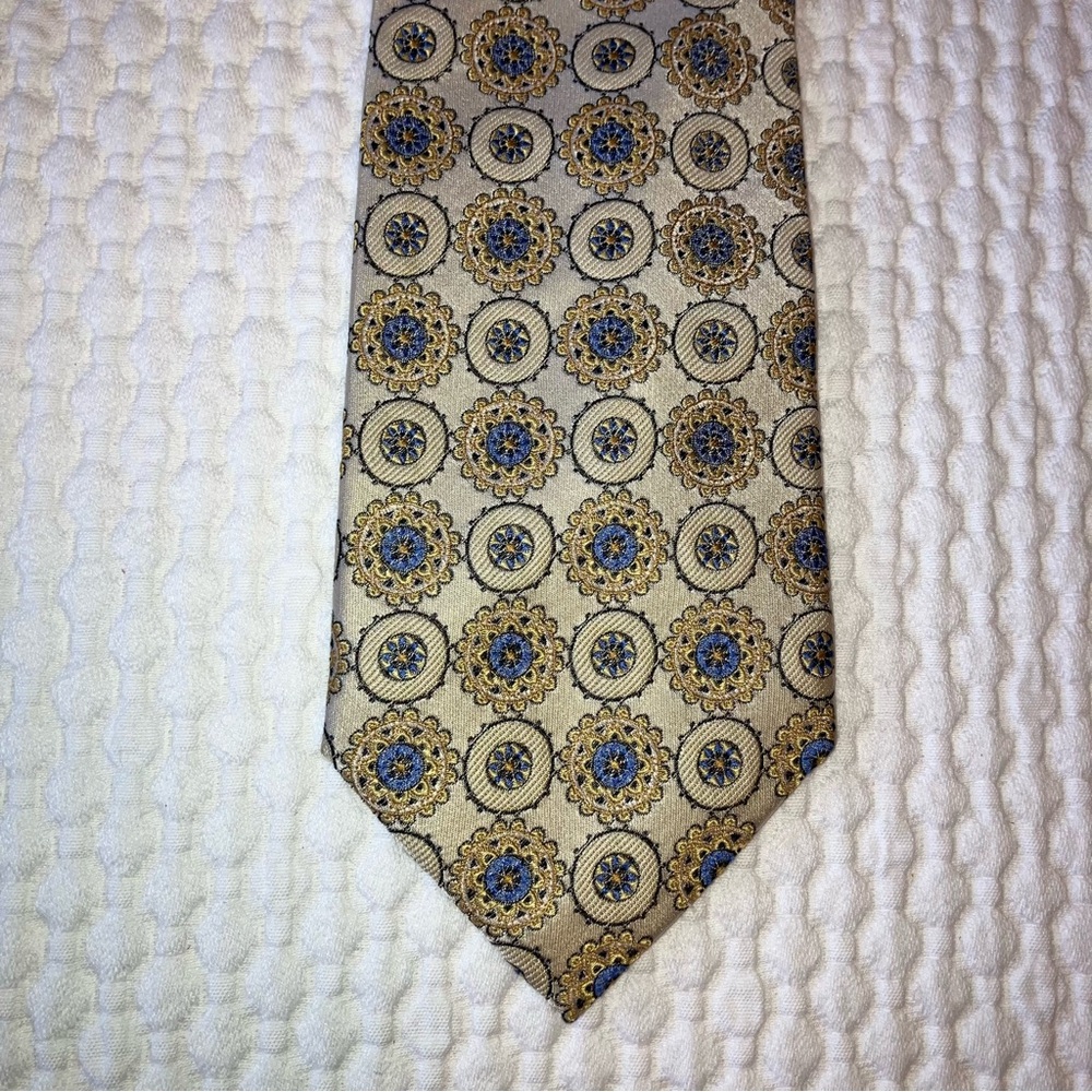 Pronto Uomo woven silk tie, foulard paisley medallions, yellow & blue